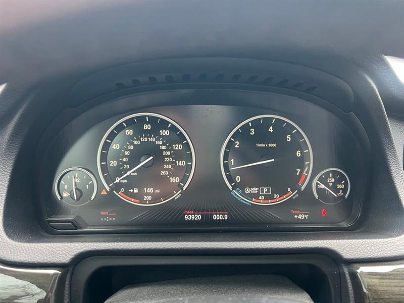 BMW 5 Series Gran Turismo 5dr 550i Gran Turismo RWD 2015