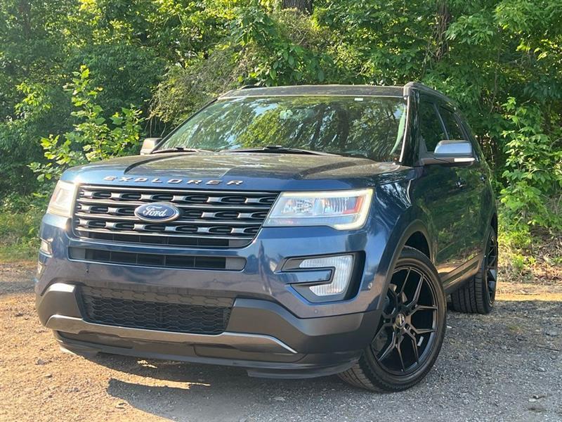 Ford Explorer XLT FWD 2017