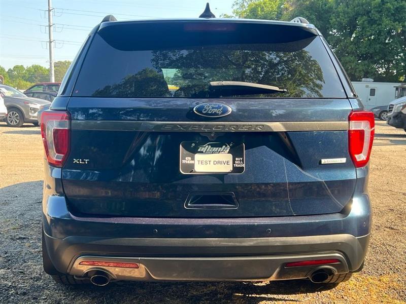 Ford Explorer XLT FWD 2017