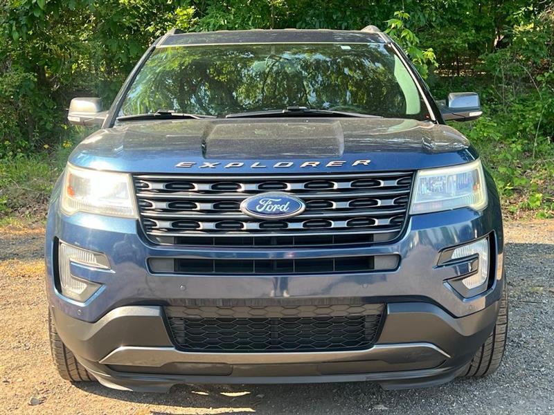 Ford Explorer XLT FWD 2017