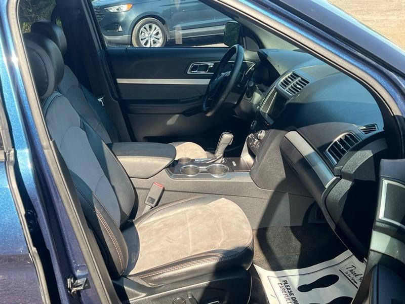 Ford Explorer XLT FWD 2017