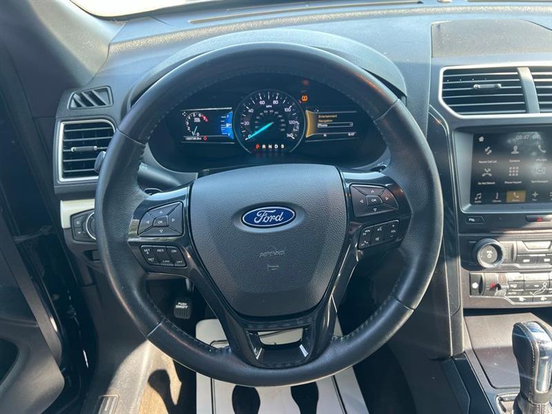Ford Explorer XLT FWD 2017