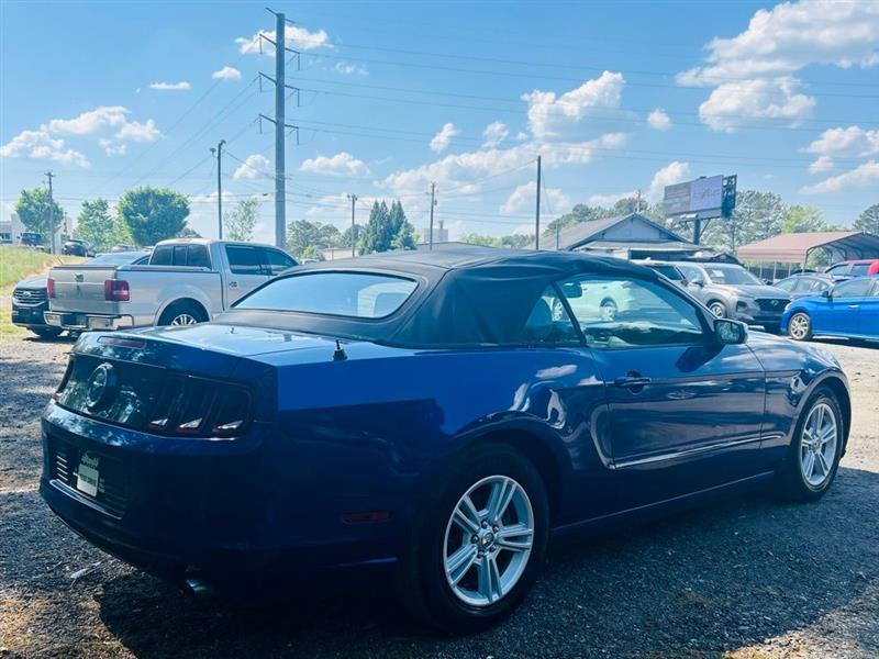 Ford Mustang 2dr Conv V6 2013