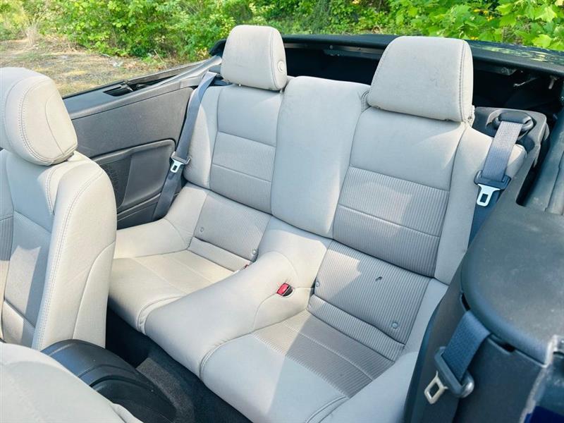 Ford Mustang 2dr Conv V6 2013