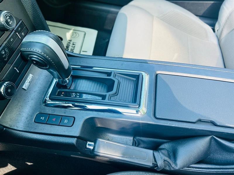 Ford Mustang 2dr Conv V6 2013