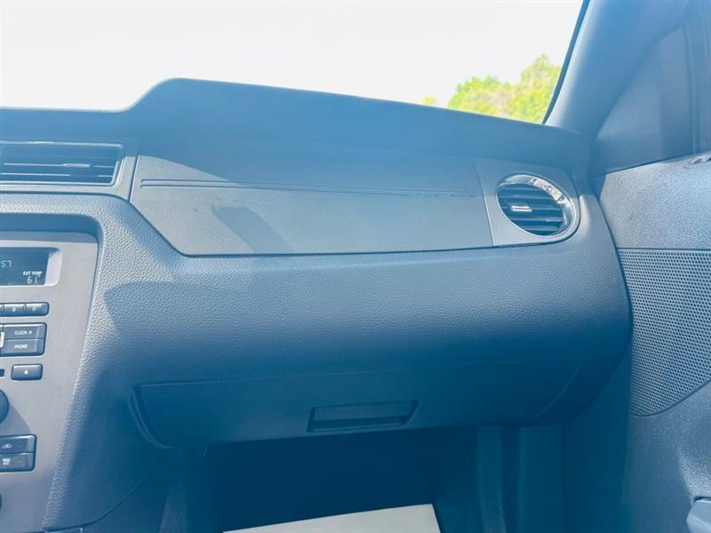 Ford Mustang 2dr Conv V6 2013