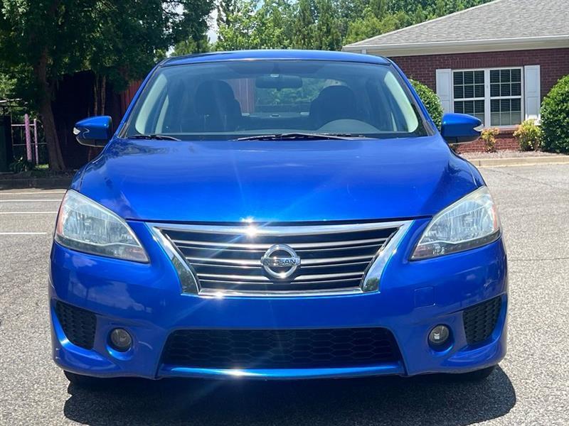 Nissan Sentra 4dr Sdn I4 CVT SR 2015