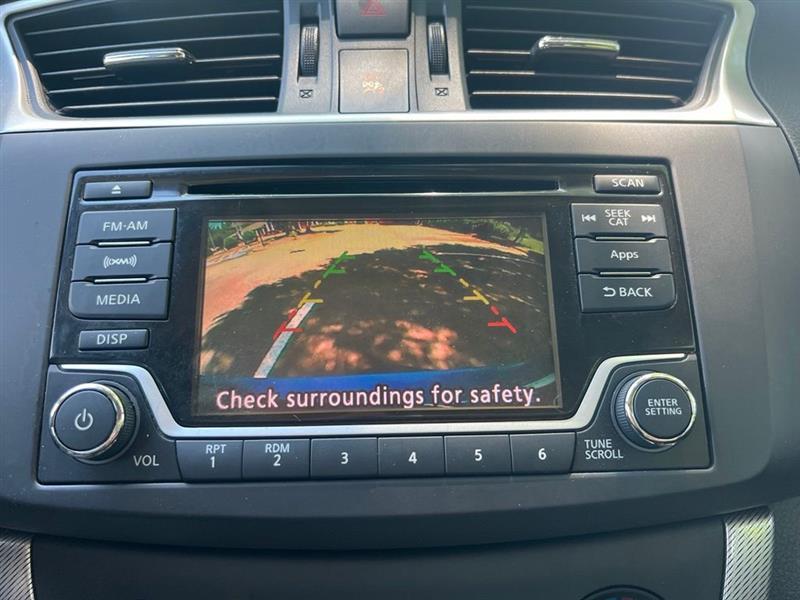 Nissan Sentra 4dr Sdn I4 CVT SR 2015