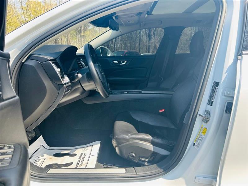 Volvo S60 T5 FWD Momentum 2020