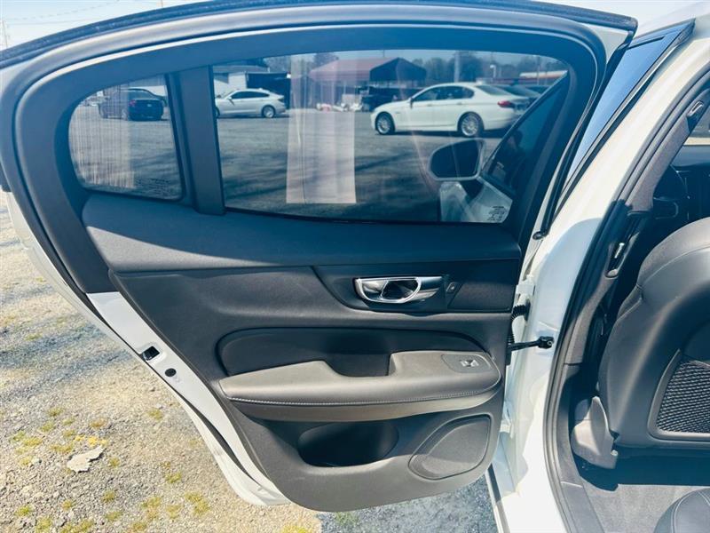 Volvo S60 T5 FWD Momentum 2020