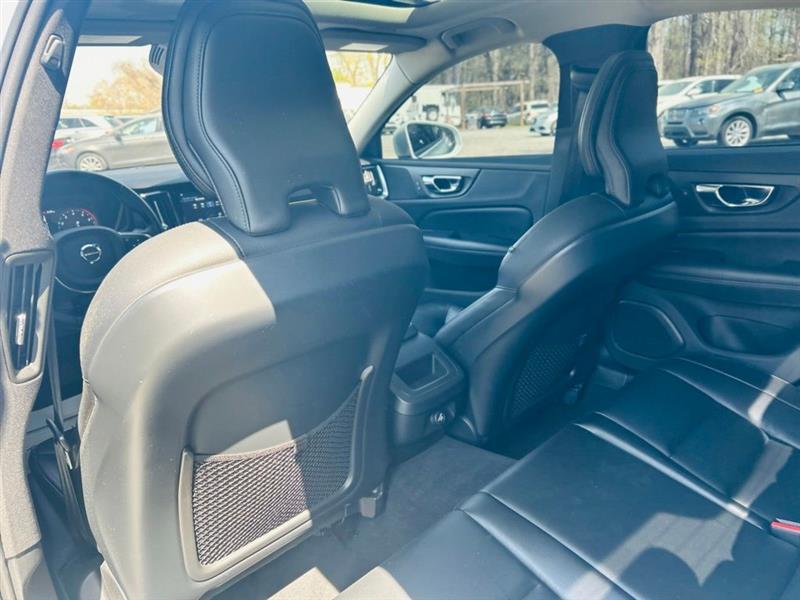 Volvo S60 T5 FWD Momentum 2020