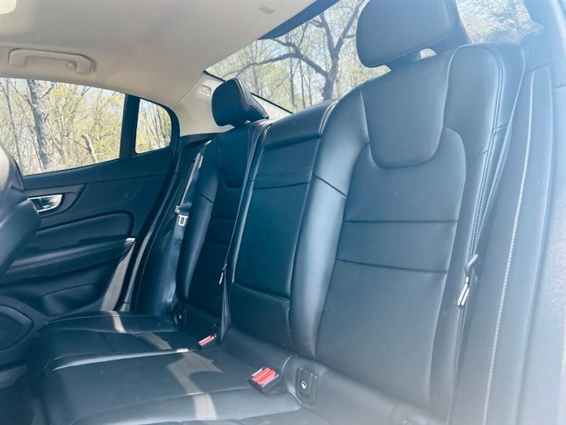 Volvo S60 T5 FWD Momentum 2020