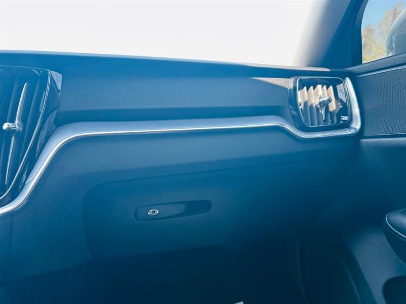 Volvo S60 T5 FWD Momentum 2020