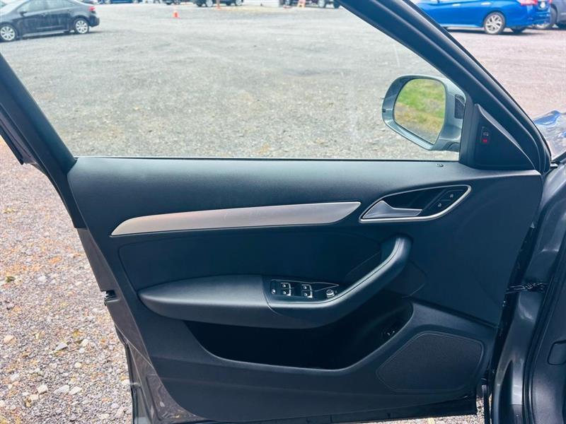 Audi Q3 quattro 4dr Premium Plus 2016