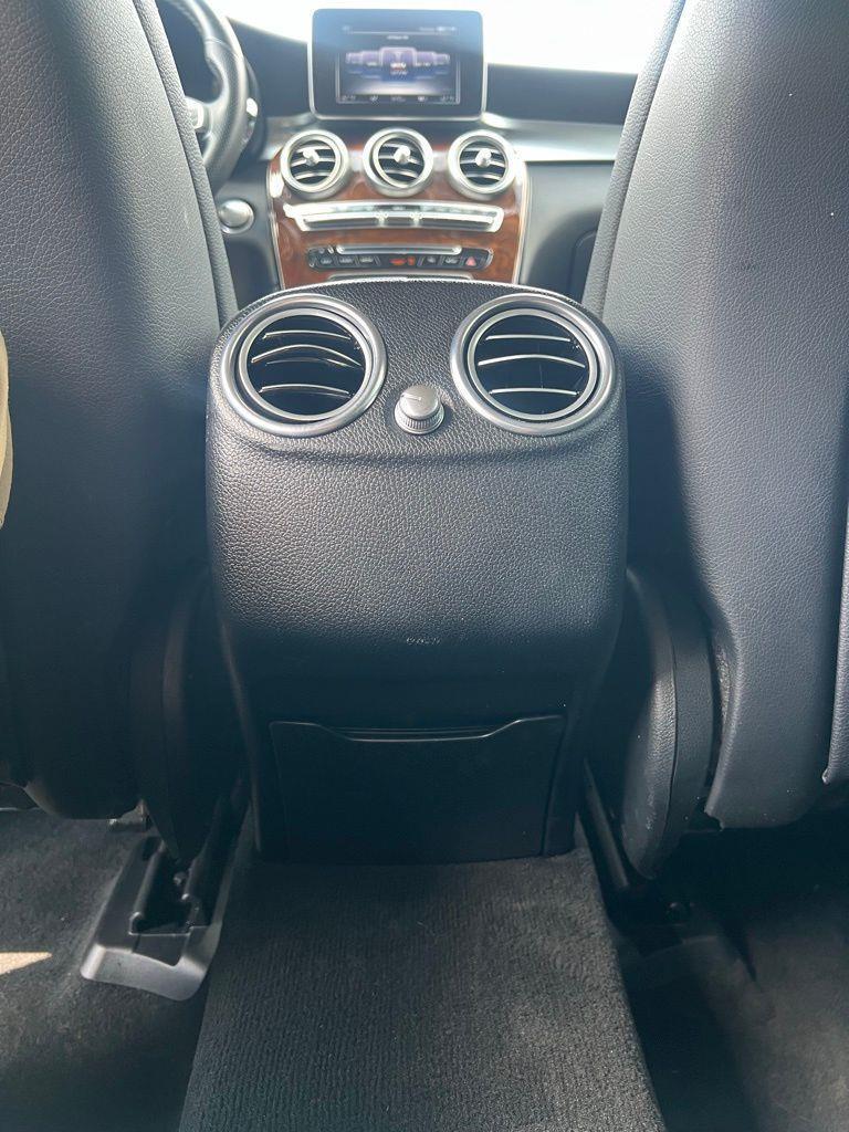 Mercedes-Benz GLC RWD 4dr GLC 300 2016