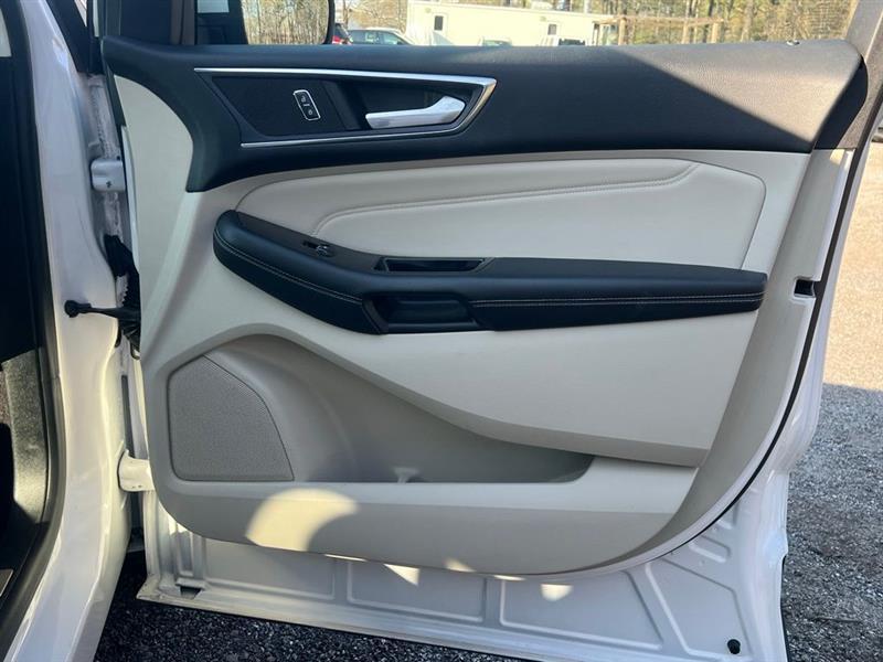 Ford Edge Titanium FWD 2017