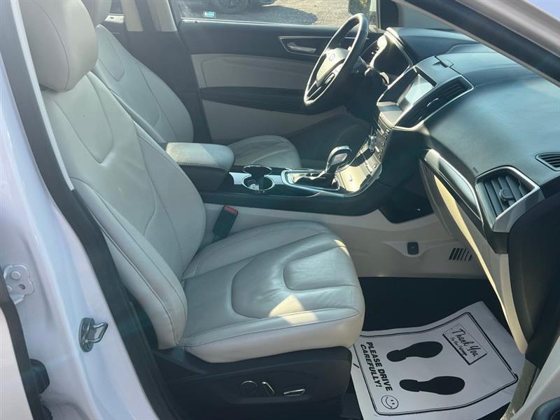 Ford Edge Titanium FWD 2017