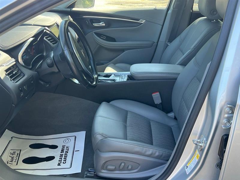 Chevrolet Impala 4dr Sdn LT w/1LT 2018