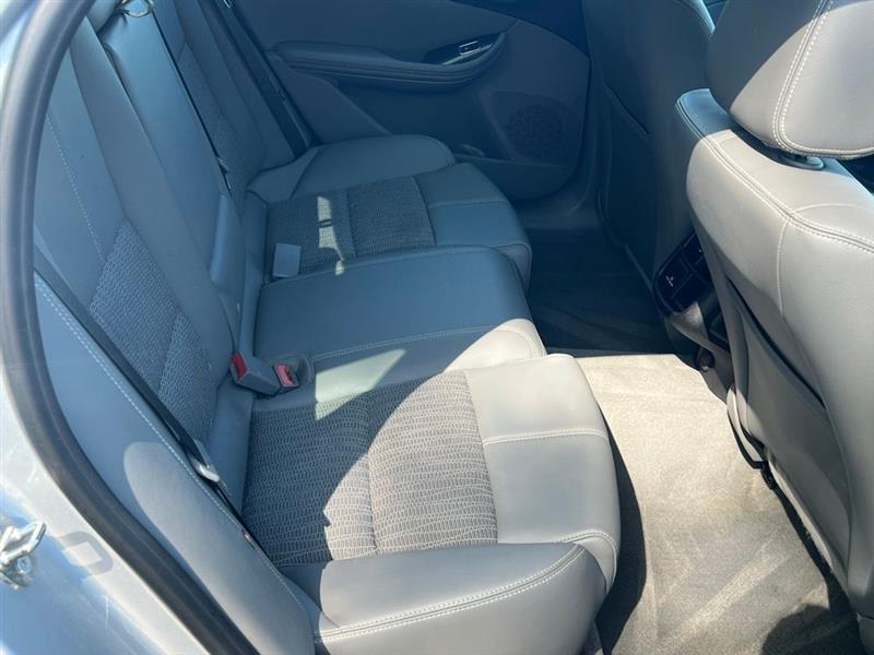 Chevrolet Impala 4dr Sdn LT w/1LT 2018