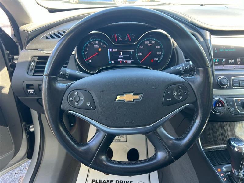 Chevrolet Impala 4dr Sdn LT w/1LT 2018