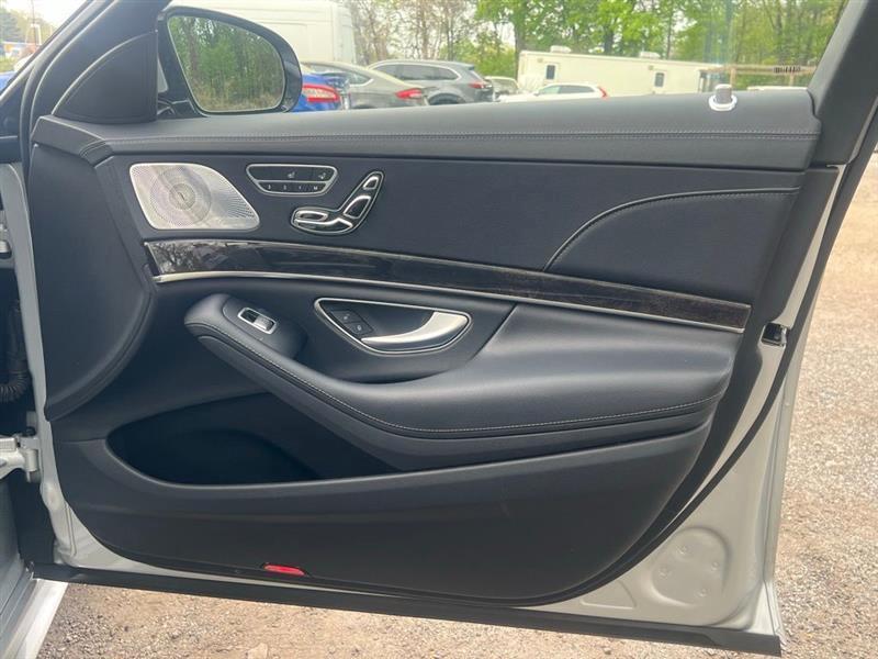 Mercedes-Benz S-Class S 550 4MATIC Sedan 2017
