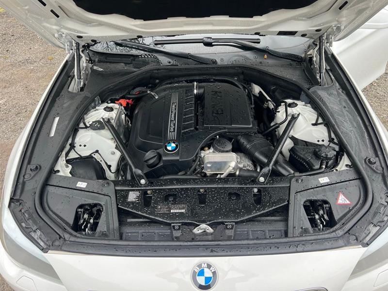 BMW 5 Series 4dr Sdn 535i RWD 2013