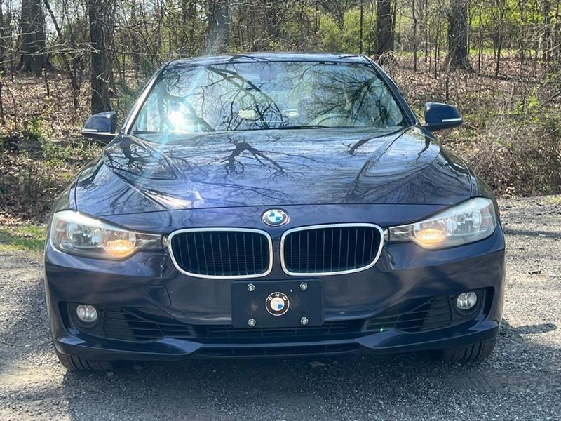 BMW 3 Series 4dr Sdn 328i xDrive AWD SULEV 2015