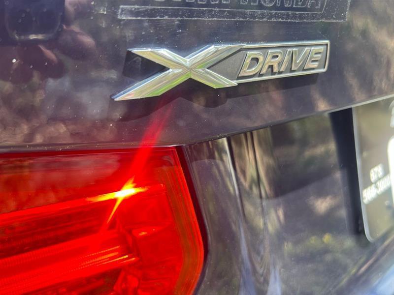 BMW 3 Series 4dr Sdn 328i xDrive AWD SULEV 2015