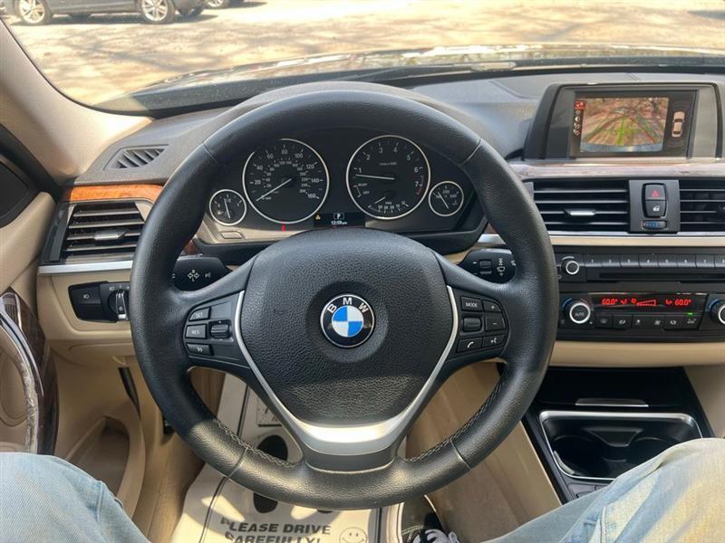 BMW 3 Series 4dr Sdn 328i xDrive AWD SULEV 2015