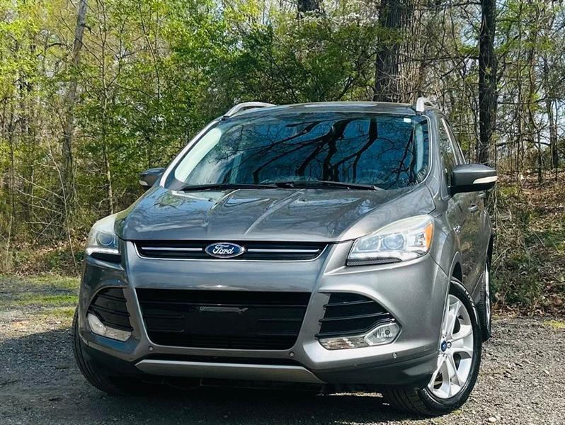 2014 Ford Escape FWD 4dr Titanium