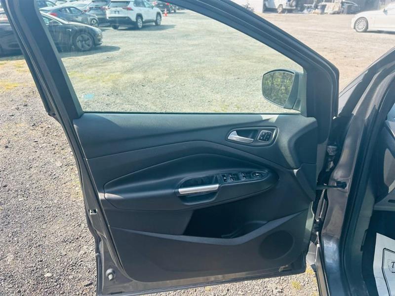 Ford Escape FWD 4dr Titanium 2014