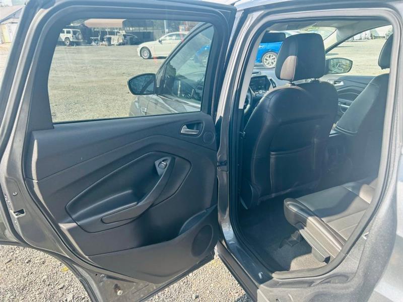 Ford Escape FWD 4dr Titanium 2014