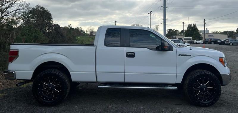 Ford F-150 2WD SuperCab 145" XLT 2014