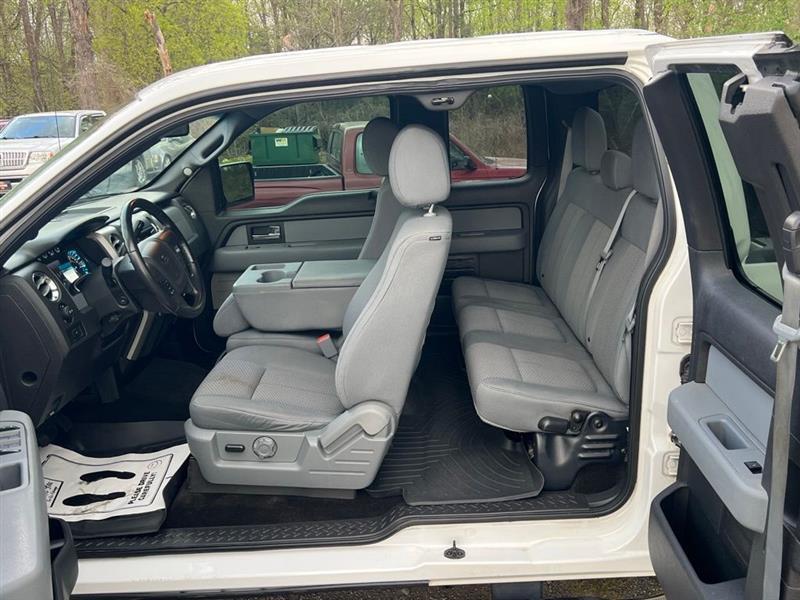 Ford F-150 2WD SuperCab 145" XLT 2014