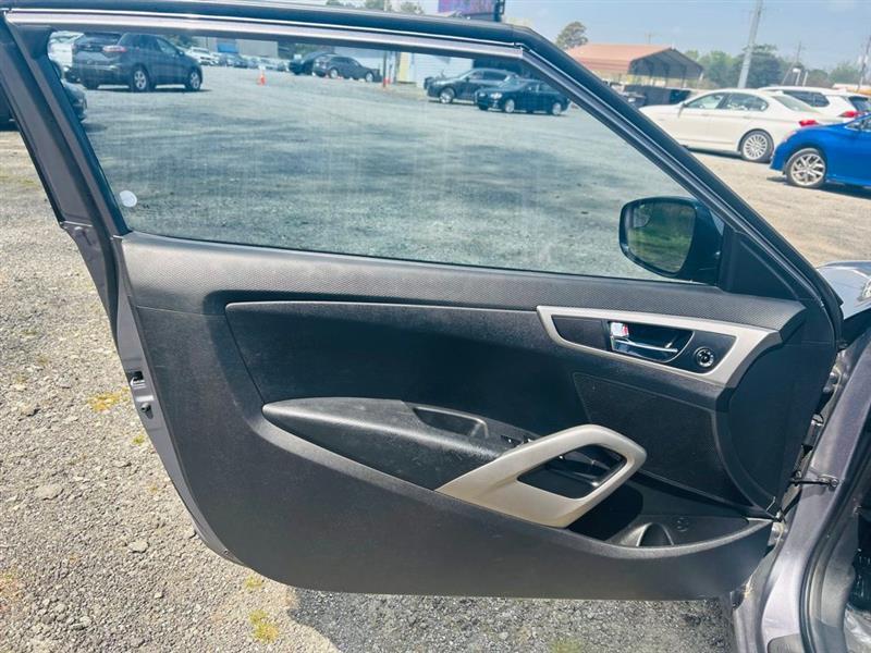 Hyundai Veloster Manual 2017