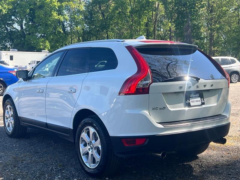 Volvo XC60 4dr 3.2L 2013