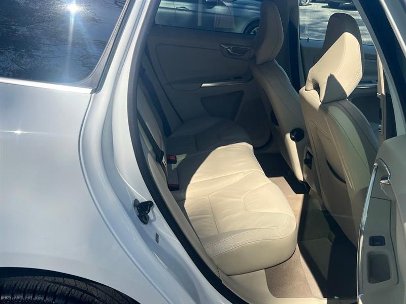 Volvo XC60 4dr 3.2L 2013