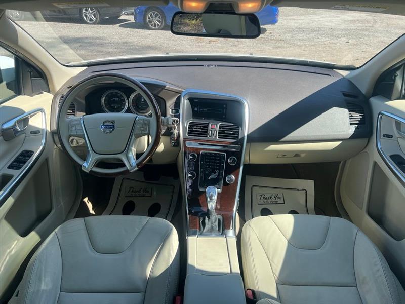 Volvo XC60 4dr 3.2L 2013