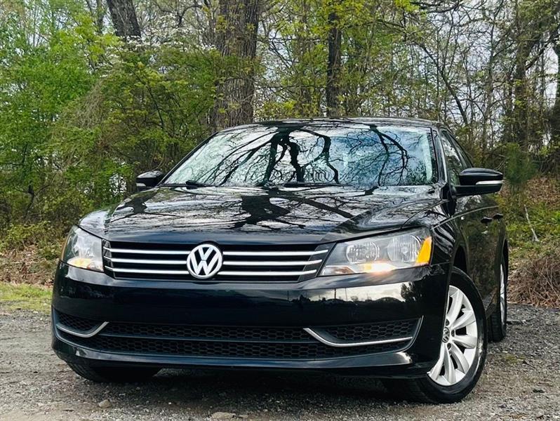 2015 Volkswagen Passat 4dr Sdn 1.8T Auto S PZEV