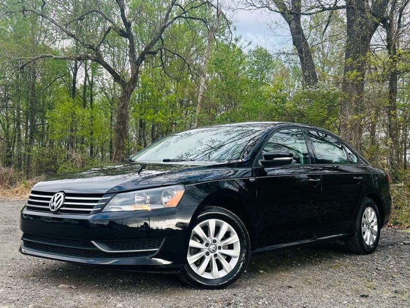 Volkswagen Passat 4dr Sdn 1.8T Auto S PZEV 2015