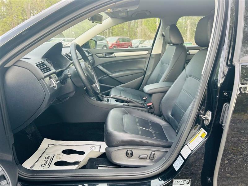 Volkswagen Passat 4dr Sdn 1.8T Auto S PZEV 2015