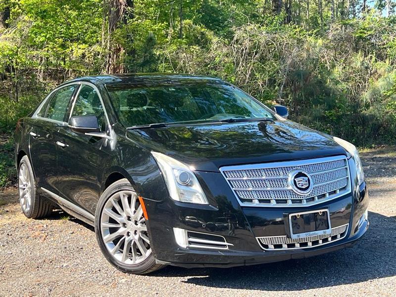 Cadillac XTS 4dr Sdn Platinum AWD 2013