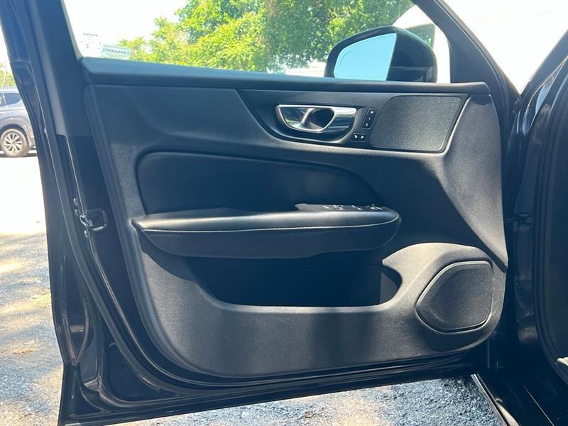 Volvo S60 T5 FWD Momentum 2020