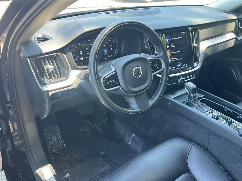 Volvo S60 T5 FWD Momentum 2020