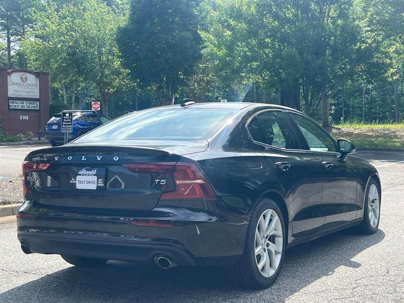 Volvo S60 T5 FWD Momentum 2020