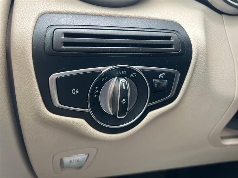 Mercedes-Benz GLC GLC 300 SUV 2018