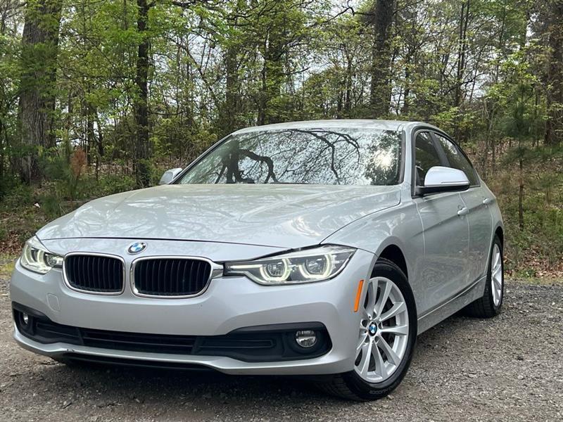BMW 3 Series 320i xDrive Sedan 2018