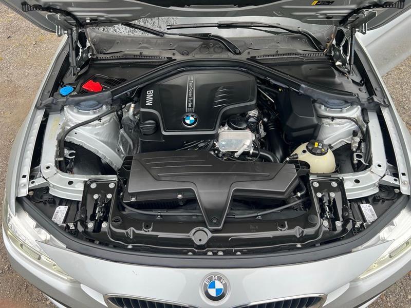 BMW 3 Series 320i xDrive Sedan 2018