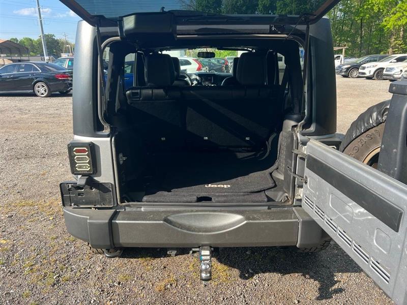 Jeep Wrangler Unlimited 4WD 4dr Freedom Edition *Ltd Avail* 2015