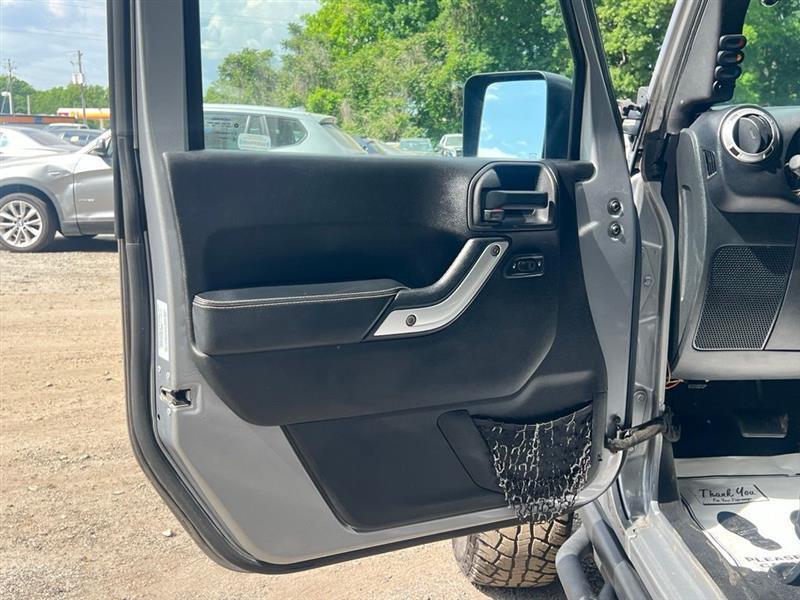 Jeep Wrangler Unlimited 4WD 4dr Freedom Edition *Ltd Avail* 2015